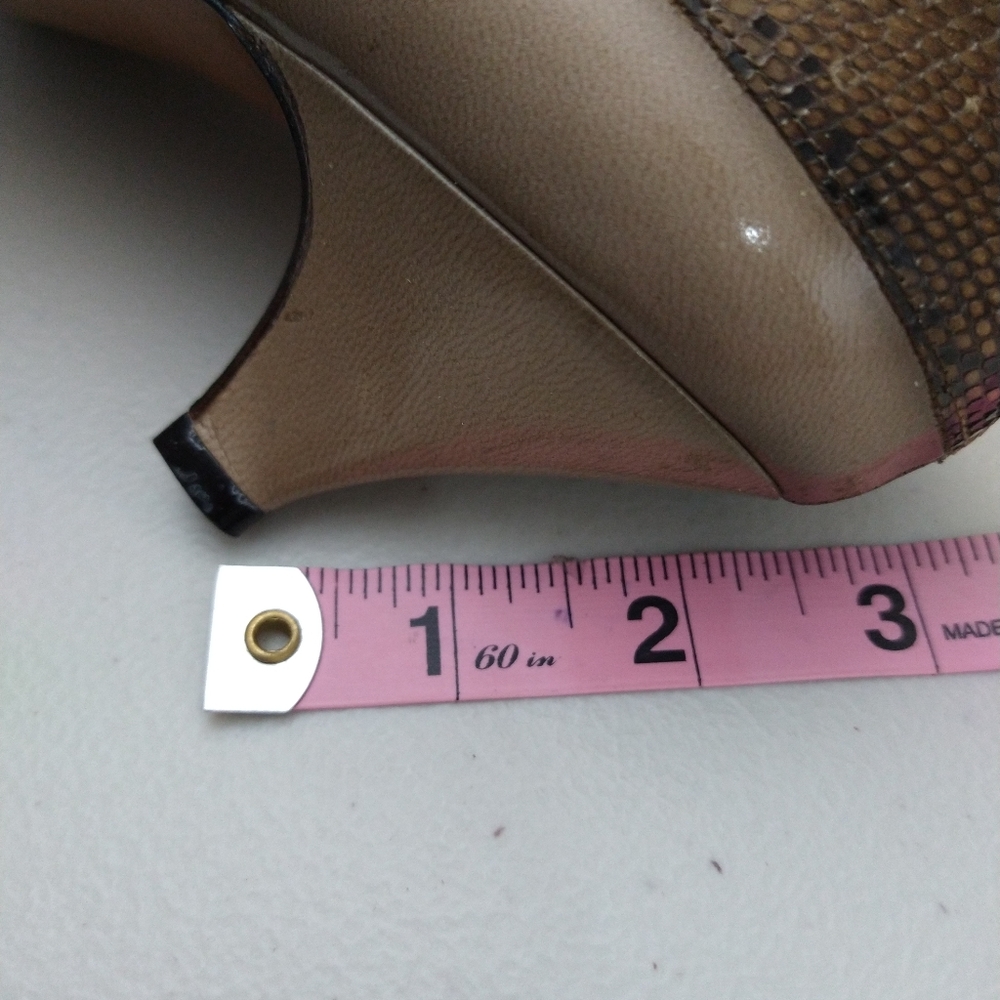 VINTAGE NEVER WORN EVAN PICONE pump. - Picture 9 of 10